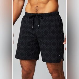 Fabletics Men’s The One Short in Black Chateau Reflective Size Medium